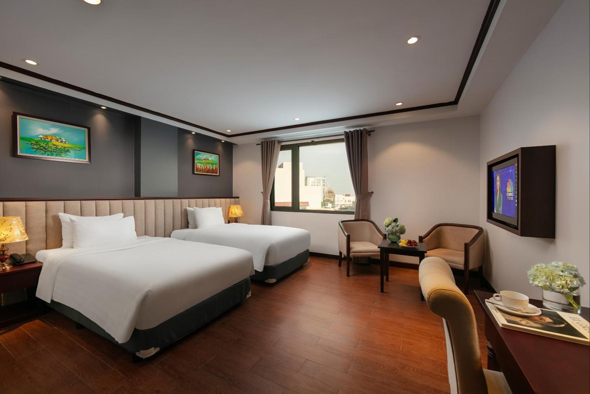May De Ville Corner Hotel Hanoï Extérieur photo